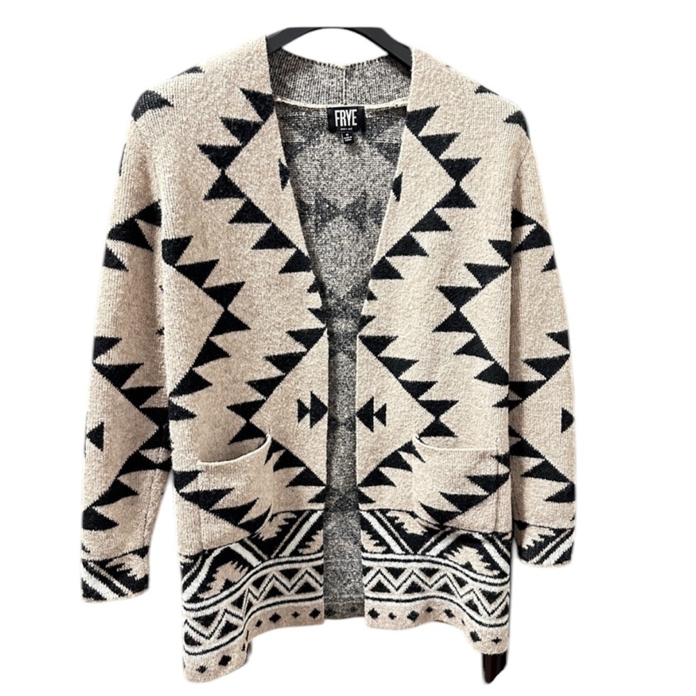 Frye Women's Cozy Aztec Southwestern Print Cardigan Bon Fire Ready M